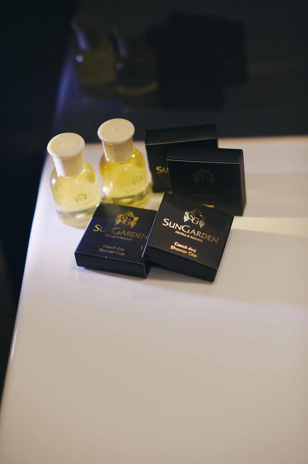 Black Tulip Hotel Dej Ngoại thất bức ảnh